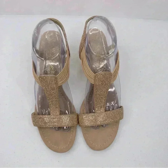 New York Transit GIVEN MOMENT Wedge
Gold Sandal Rhinestone Embellished Size 9 - Picture 3 of 13